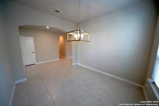 723 GALLORETTE BLF, San Antonio, TX 78245