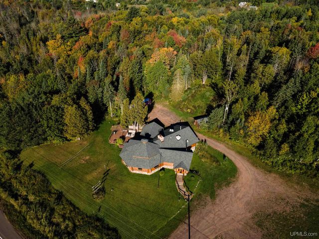 5964 E Us 2 Highway, Bessemer, MI 49938