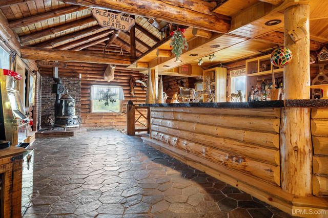 5964 E Us 2 Highway, Bessemer, MI 49938