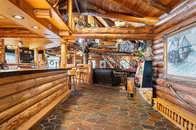 5964 E Us 2 Highway, Bessemer, MI 49938