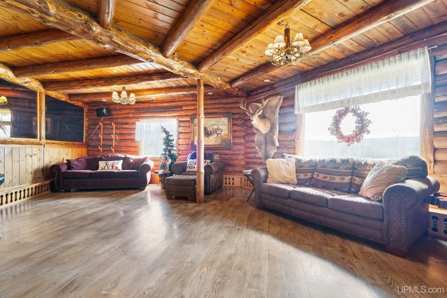 5964 E Us 2 Highway, Bessemer, MI 49938