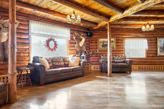 5964 E Us 2 Highway, Bessemer, MI 49938