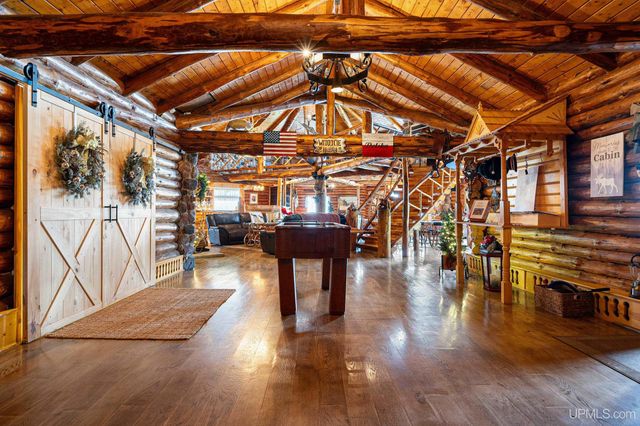 5964 E Us 2 Highway, Bessemer, MI 49938