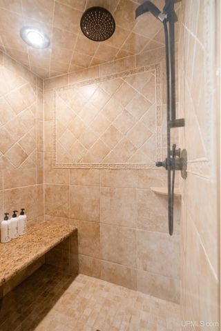 5964 E Us 2 Highway, Bessemer, MI 49938