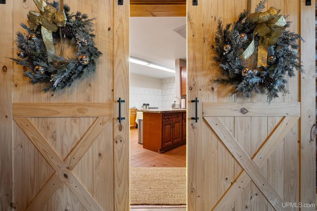 5964 E Us 2 Highway, Bessemer, MI 49938