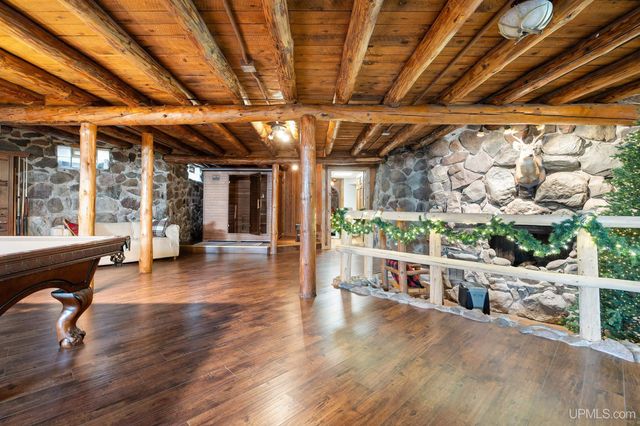 5964 E Us 2 Highway, Bessemer, MI 49938