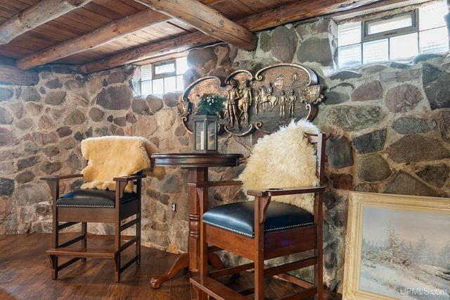 5964 E Us 2 Highway, Bessemer, MI 49938