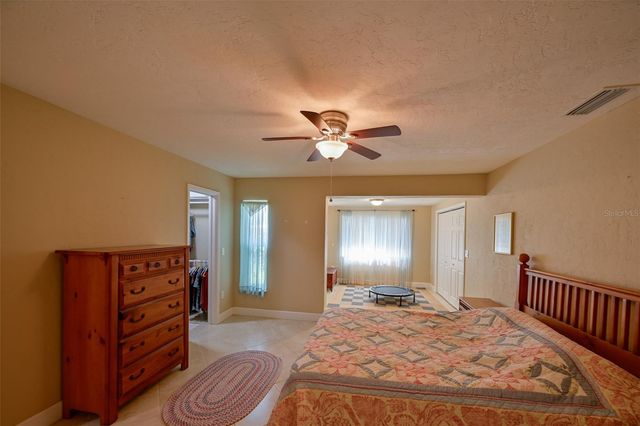 1614 STAFFORD LANE 1206, Sarasota, FL 34232