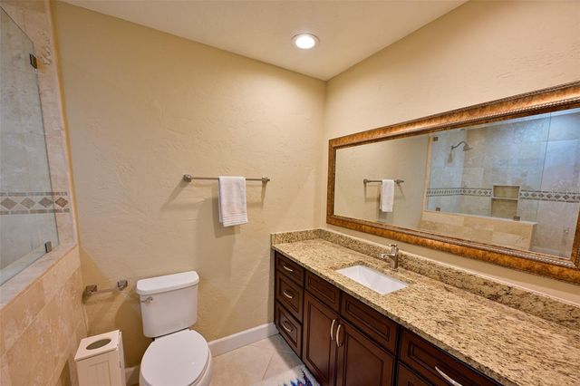 1614 STAFFORD LANE 1206, Sarasota, FL 34232