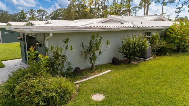 1614 STAFFORD LANE 1206, Sarasota, FL 34232