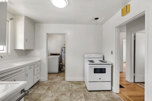 1673 Butte St, Richmond, CA 94804