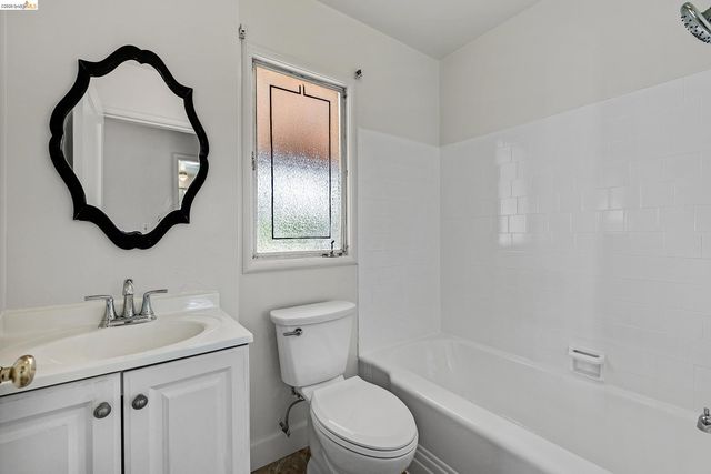 1673 Butte St, Richmond, CA 94804