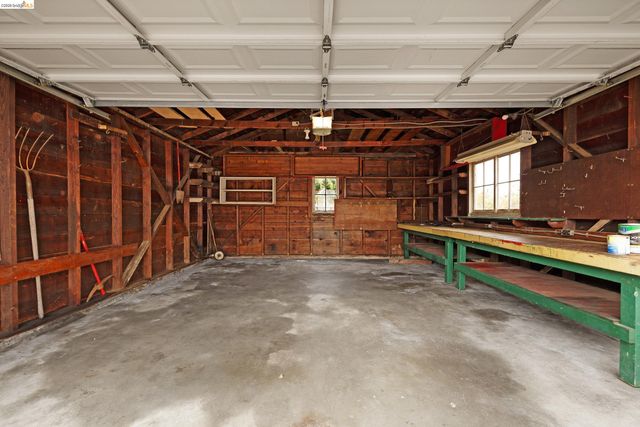 1673 Butte St, Richmond, CA 94804