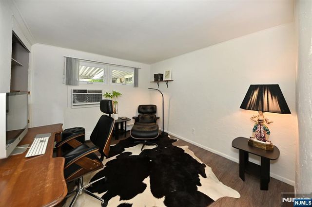 14 Emwood Drive, Emerson, NJ 07630