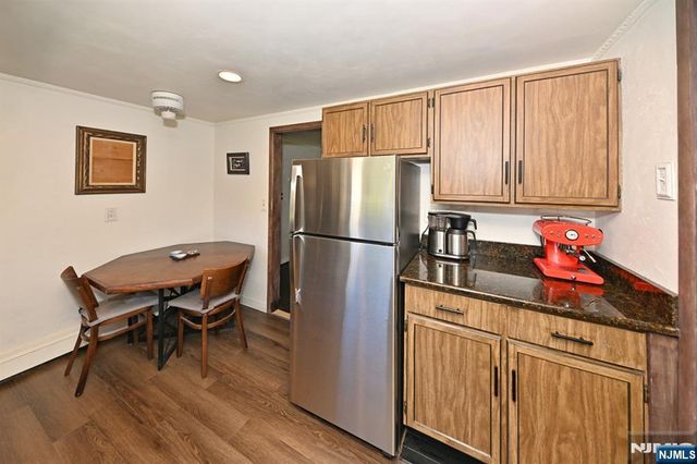 14 Emwood Drive, Emerson, NJ 07630
