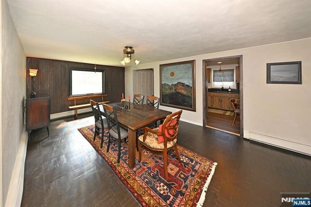 14 Emwood Drive, Emerson, NJ 07630