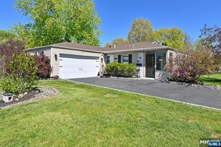 14 Emwood Drive, Emerson, NJ 07630