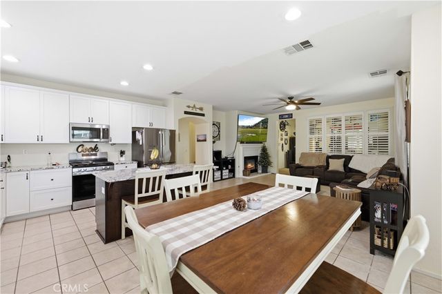 44663 Ruthron, Lancaster, CA 93536