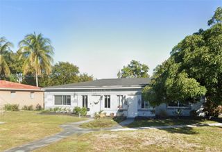 365 NW 103rd St 365, Miami, FL 33150