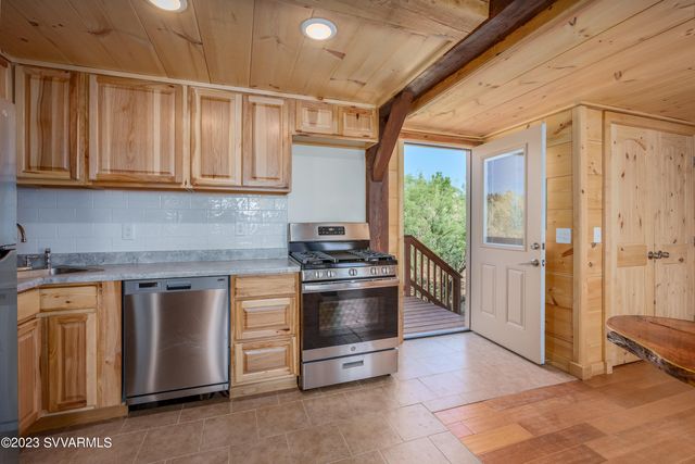 1652 N Montezuma Heights Road, Camp Verde, AZ 86322