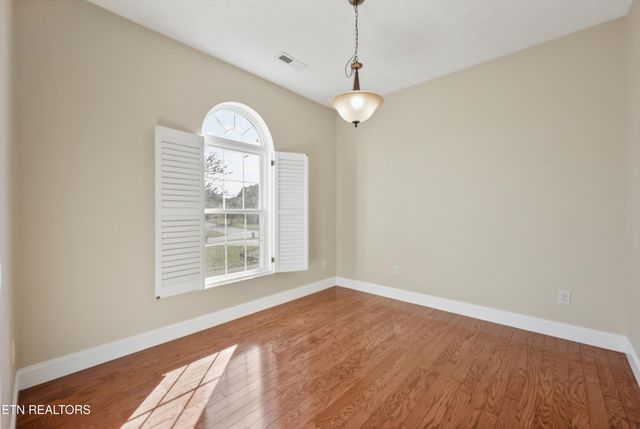 1730 Rivergate Drive, Sevierville, TN 37862