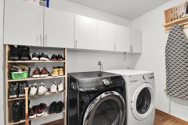 8529 S Golden Lake WAY, Franklin, WI 53132