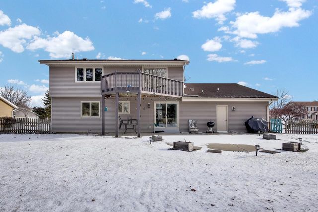 8529 S Golden Lake WAY, Franklin, WI 53132