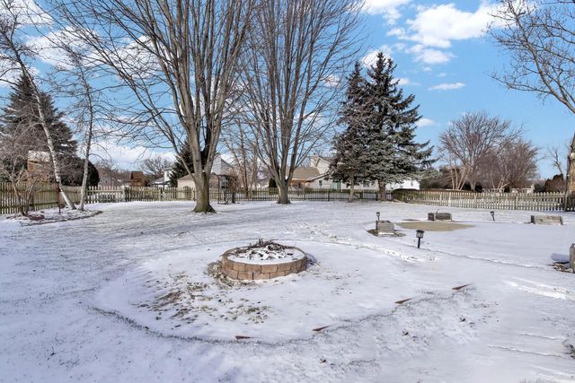 8529 S Golden Lake WAY, Franklin, WI 53132