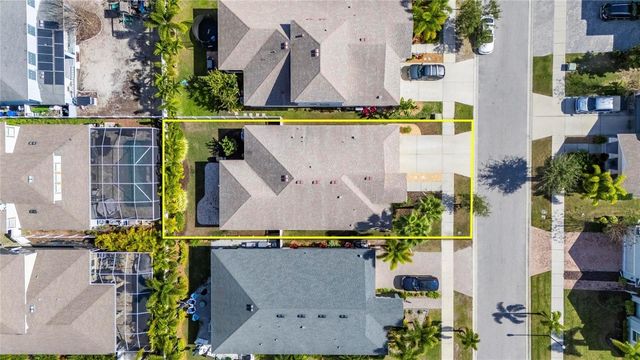 211 SHELL CREEK COURT, Apollo Beach, FL 33572