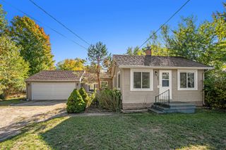 885 Eugene Avenue, Norton Shores City, MI 49441