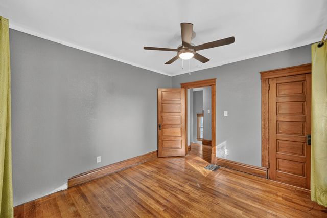 3011 64th Street, Urbandale, IA 50322