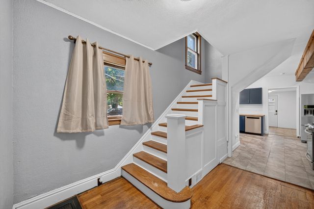 3011 64th Street, Urbandale, IA 50322