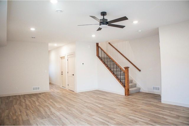 1609 25th Street SE, Rochester, MN 55904