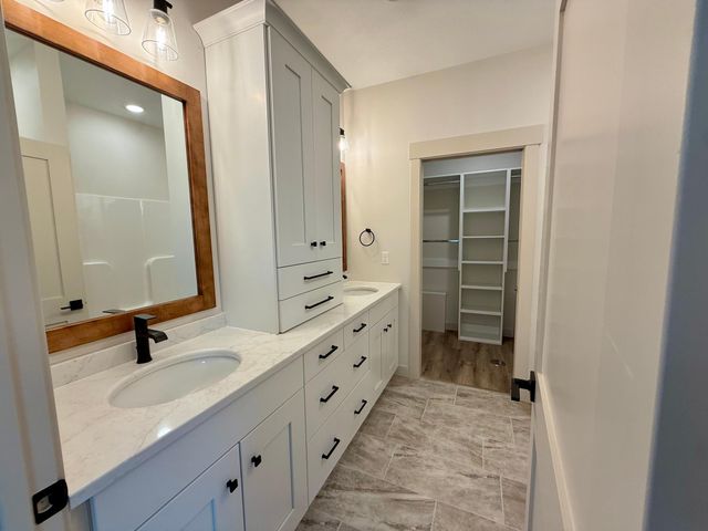 1609 25th Street SE, Rochester, MN 55904