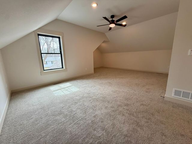 1609 25th Street SE, Rochester, MN 55904