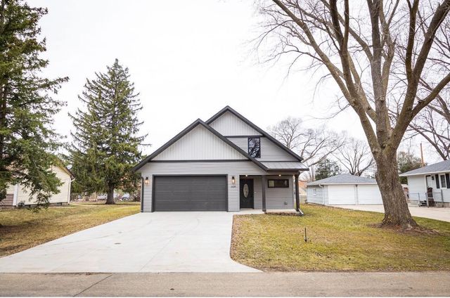 1609 25th Street SE, Rochester, MN 55904