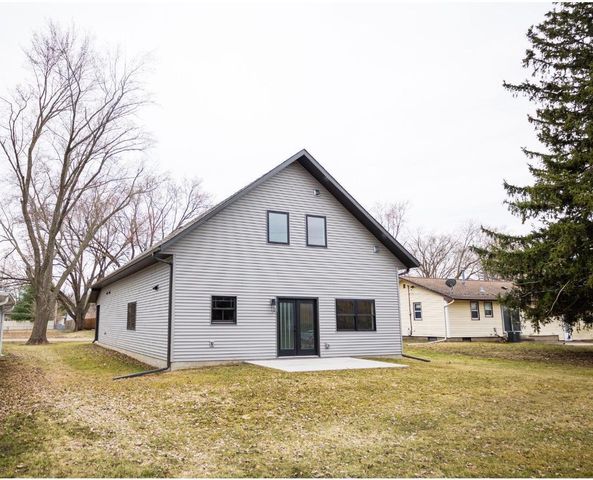 1609 25th Street SE, Rochester, MN 55904