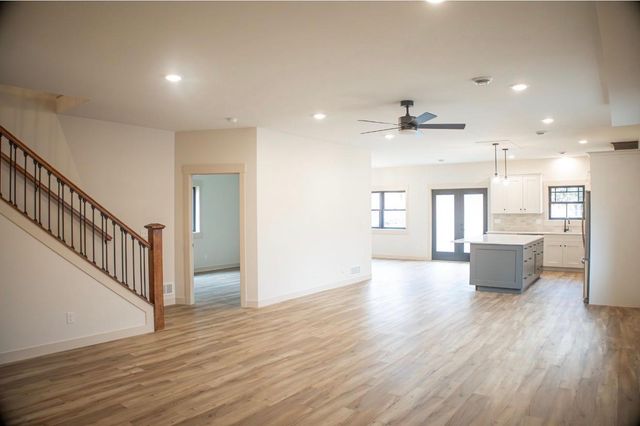 1609 25th Street SE, Rochester, MN 55904