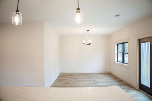 1609 25th Street SE, Rochester, MN 55904