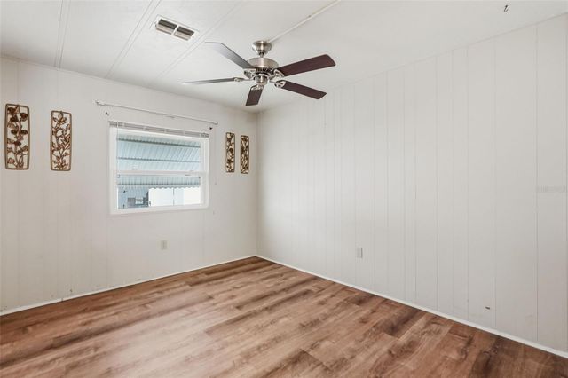 2101 MAUI DRIVE, Holiday, FL 34691