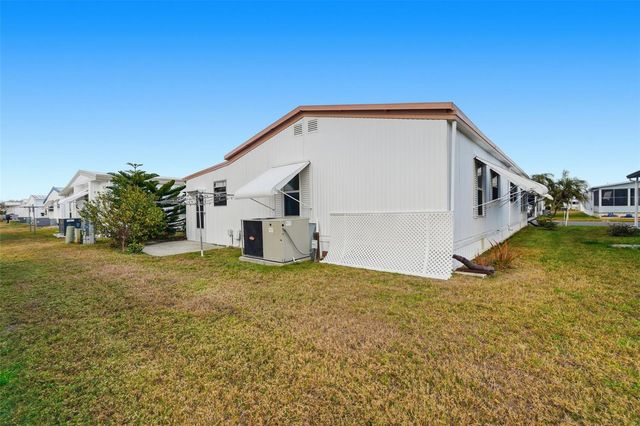 2101 MAUI DRIVE, Holiday, FL 34691