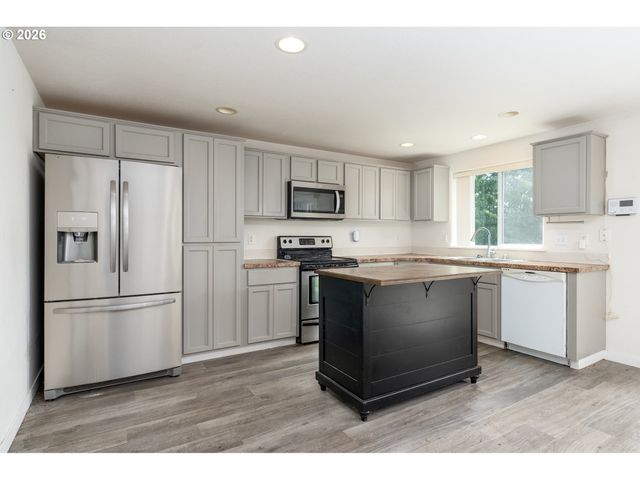 16403 Ne 68TH St, Vancouver, WA 98682