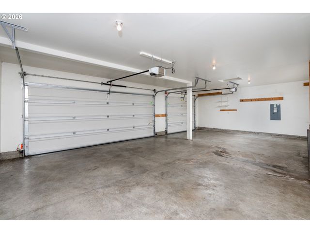 16403 Ne 68TH St, Vancouver, WA 98682