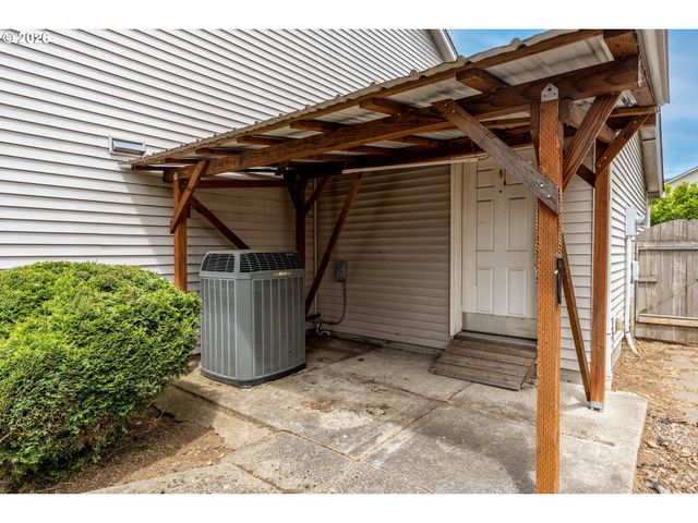 16403 Ne 68TH St, Vancouver, WA 98682