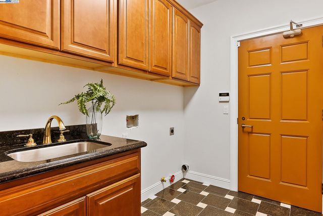 1673 Richardson Court, Concord, CA 94519
