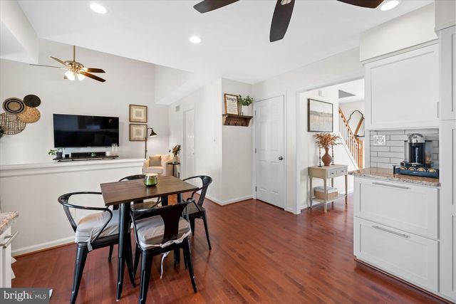 211 DELAWARE AVE, Wilmington, DE 19803