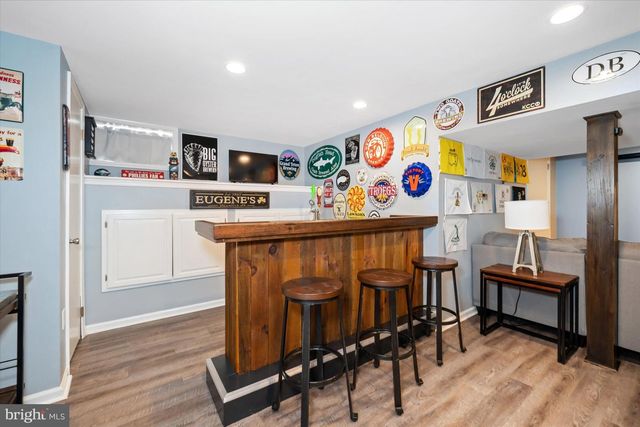 211 DELAWARE AVE, Wilmington, DE 19803