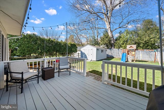 211 DELAWARE AVE, Wilmington, DE 19803