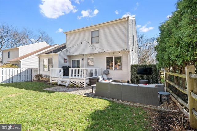 211 DELAWARE AVE, Wilmington, DE 19803