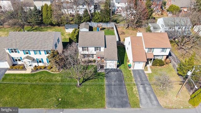 211 DELAWARE AVE, Wilmington, DE 19803